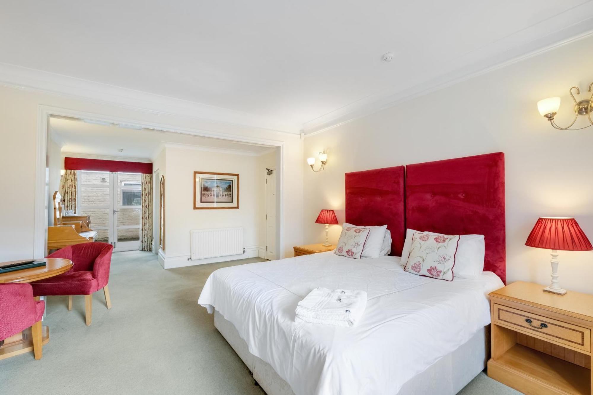 Charles House - Windsor Castle Hotell Eksteriør bilde