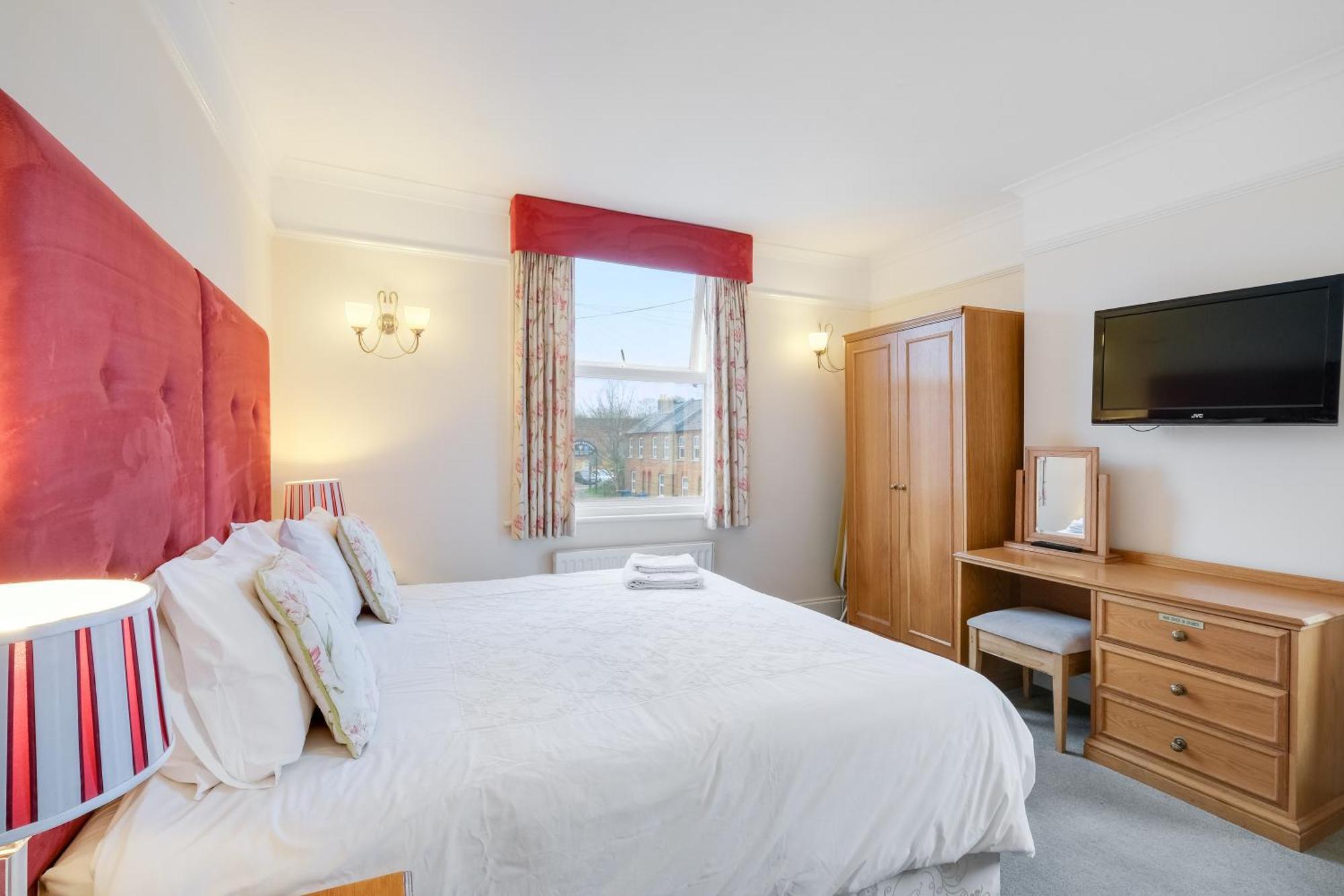 Charles House - Windsor Castle Hotell Eksteriør bilde