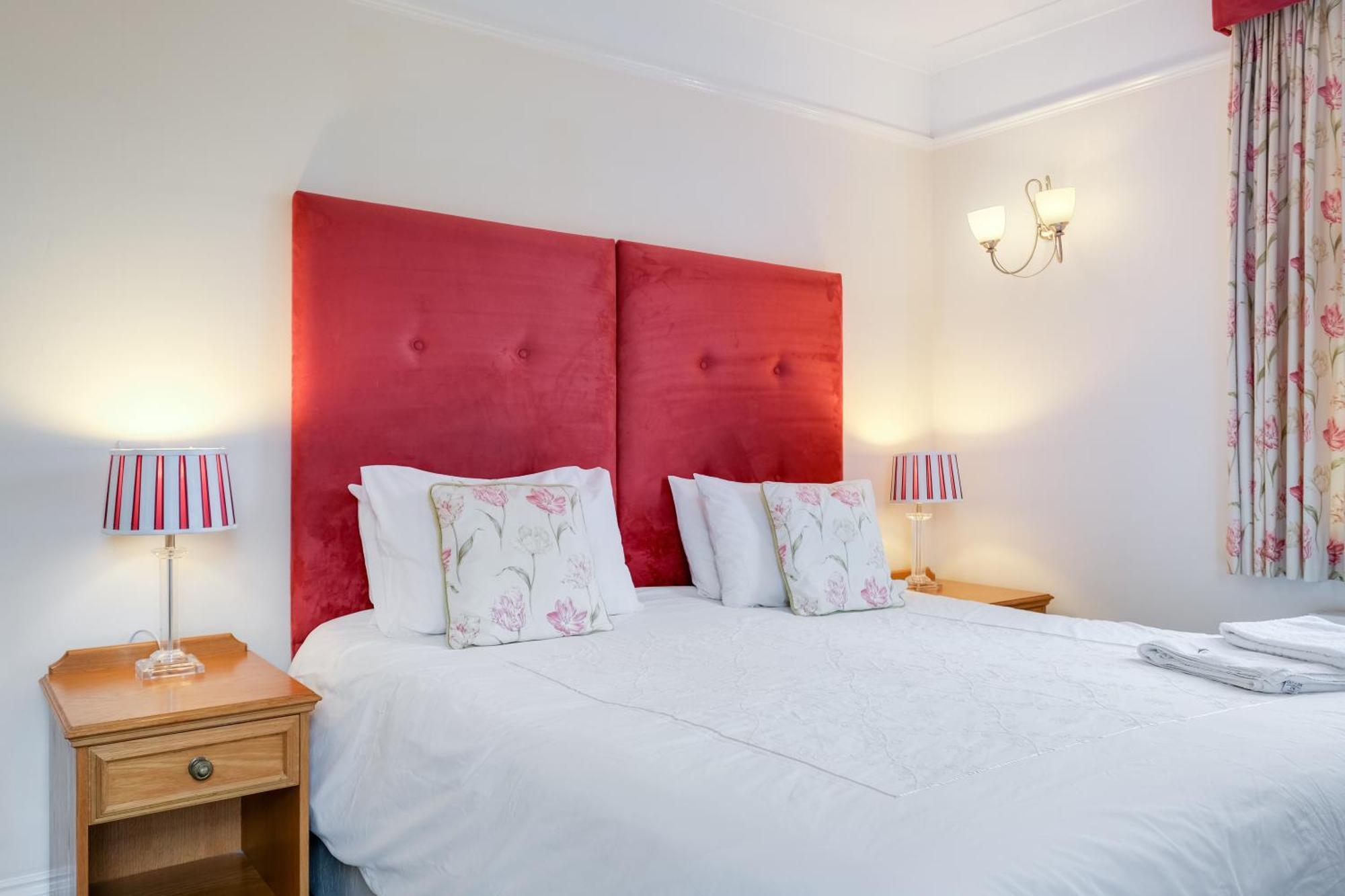 Charles House - Windsor Castle Hotell Eksteriør bilde