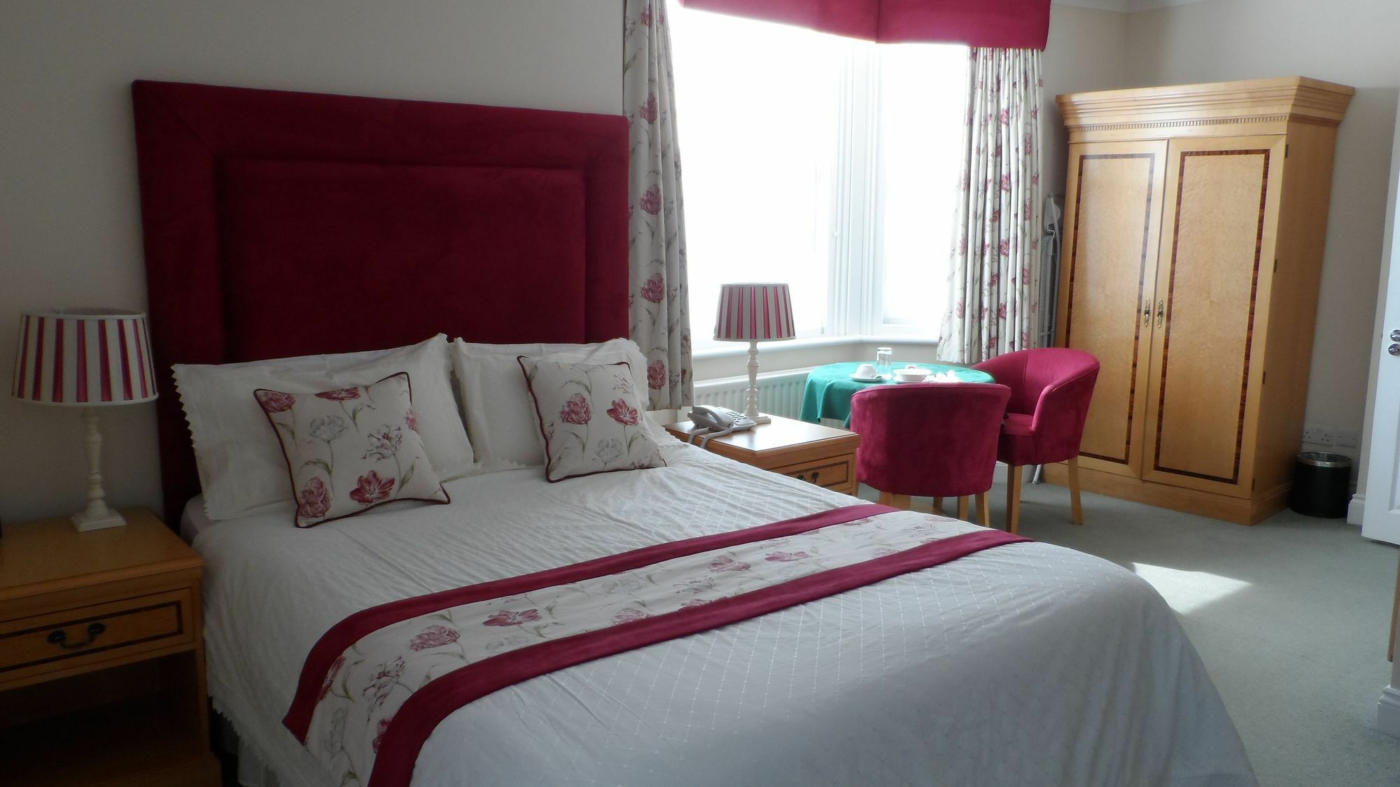 Charles House - Windsor Castle Hotell Eksteriør bilde
